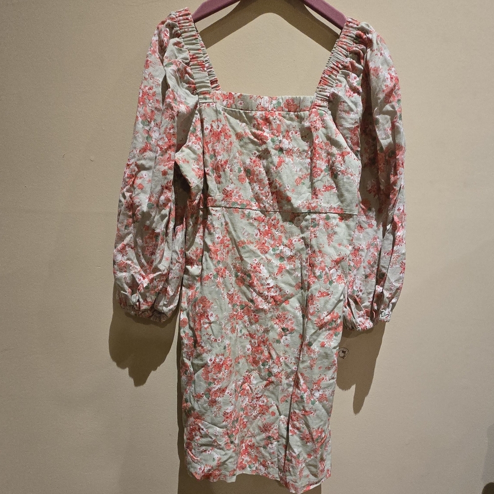 Elegant Floral Long Sleeve Dress in Pink and Green